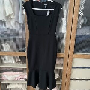 Classy Express Black Midi Dress